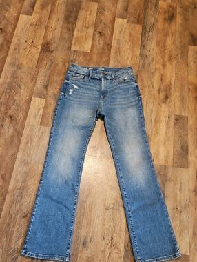 👖a.n.a High-Rise Vintage Boot Jeans